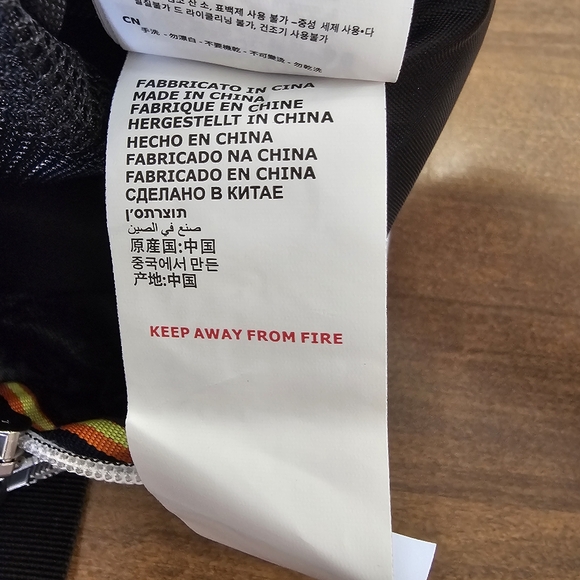 K.WAY WATERPROOF ERLOY SHOULDER STAP CROSSBODY - Picture 10 of 14